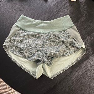 Outdoor Voices green athletic shorts, size xs , great condition